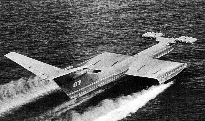 ekranoplan6.jpg
